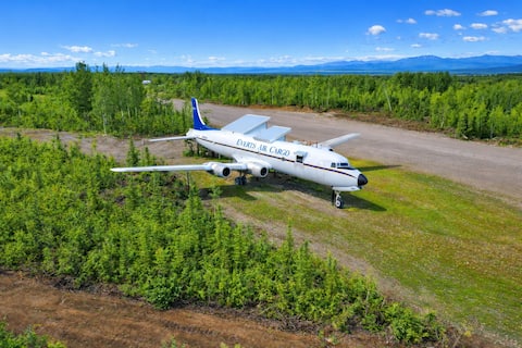 1956 DC-6 Cargo Plane: Sleep in an Alaskan Legend