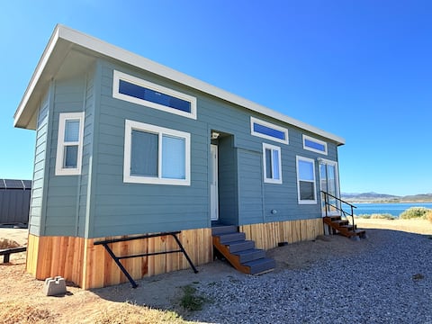 Lakeside Tiny Home-Views-Sandy Beach-Fire Pit