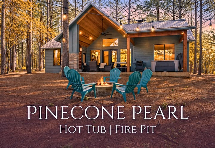 Secluded Cabin, Fire Pit, Outdoor Games, Hot Tub - Choctaw Casino Too-Broken Bow
