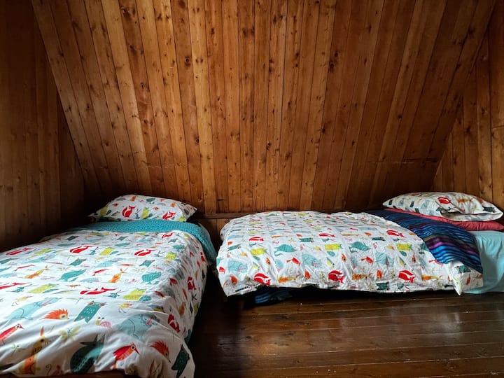 Dhomë gjumi 2