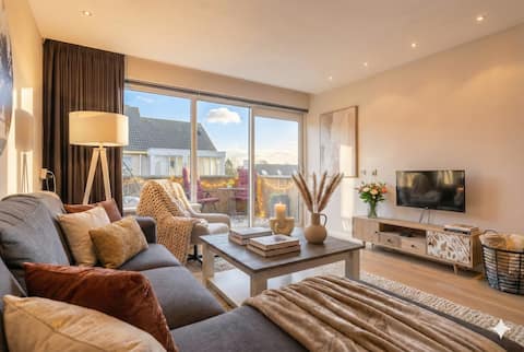 Luxury apartment on the water near Amsterdam & Utrecht