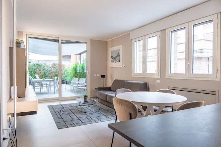 In Trastevere House managed Airbnb listing 2