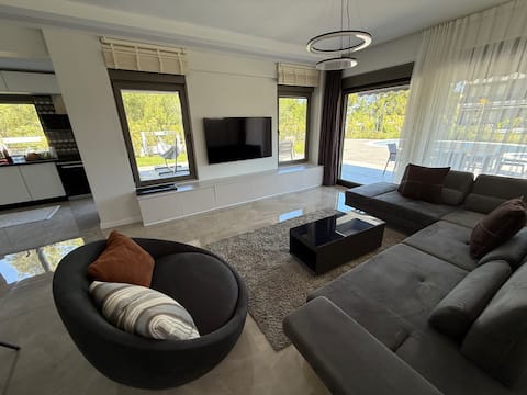 Canyon Villa Göynük Kemer Antalya with Pool