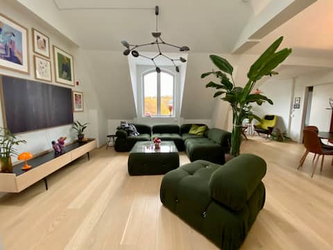 Popular Airbnb listing: Modern apartment in a historic building – Near Solsiden in Trøndelag