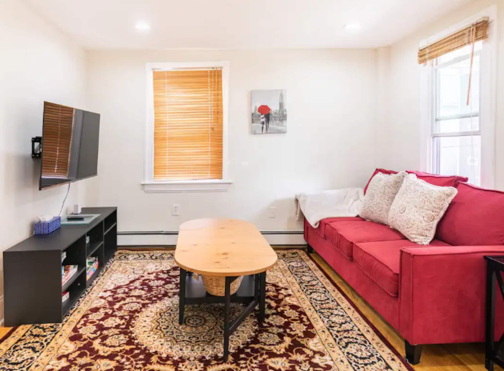 Bright & Spacious Heart of College Hill Fox Point