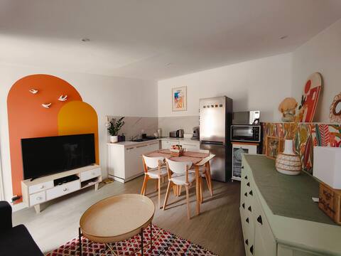 Top performing Airbnb: Mazet St-Jacques, pool access. in Nîmes