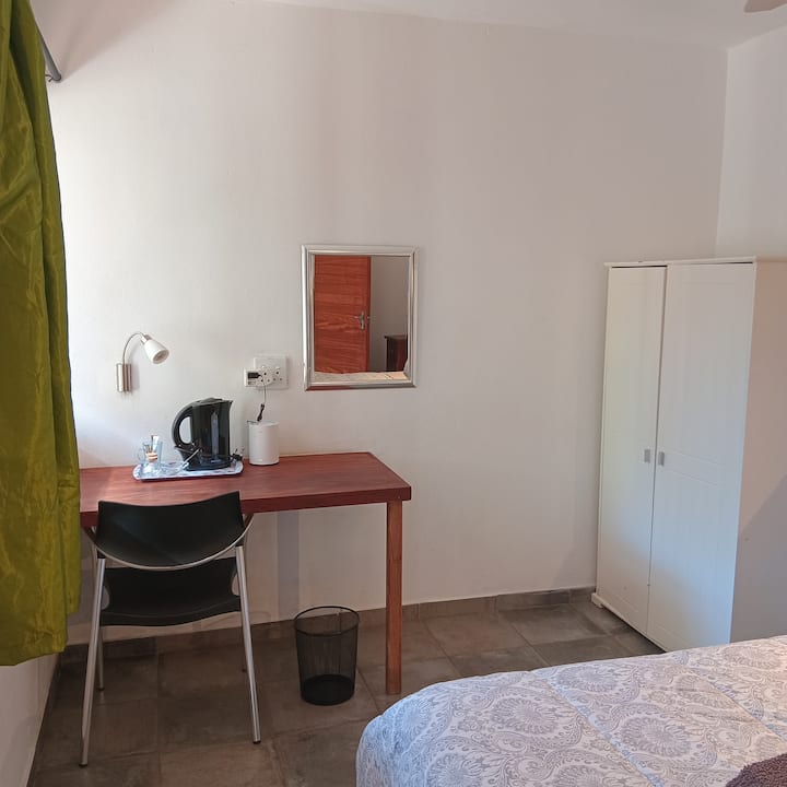 غرفة النوم 8