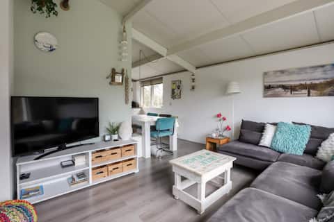 Popular Airbnb listing: Rekerlanden 195 at the vacation park in Schoorldam