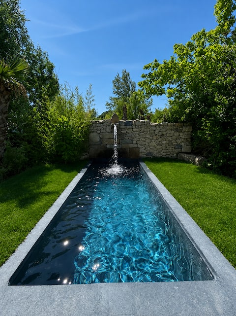 Le Jas Estate