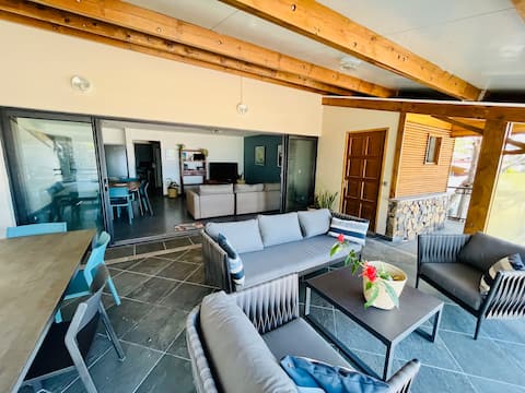 Annonce Airbnb populaire: La Caze Grande Anse 4 * à Petite île