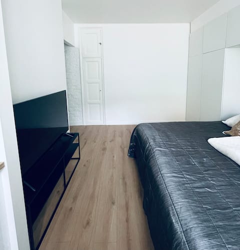 Top performing Airbnb: Cozy and clean apartment in Helsinki center in Kamppi