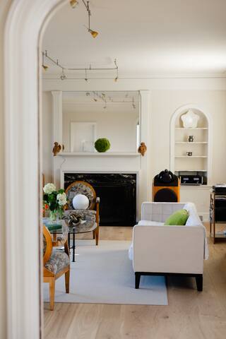 Dutches-by-the-Sea Estate gallery image 3