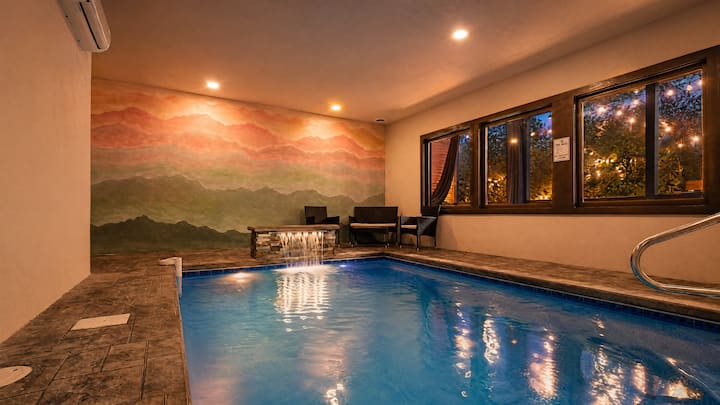 4br Indoor Pool, Hot Tub · 2 Min To Pigeon Forge - Sevierville, TN