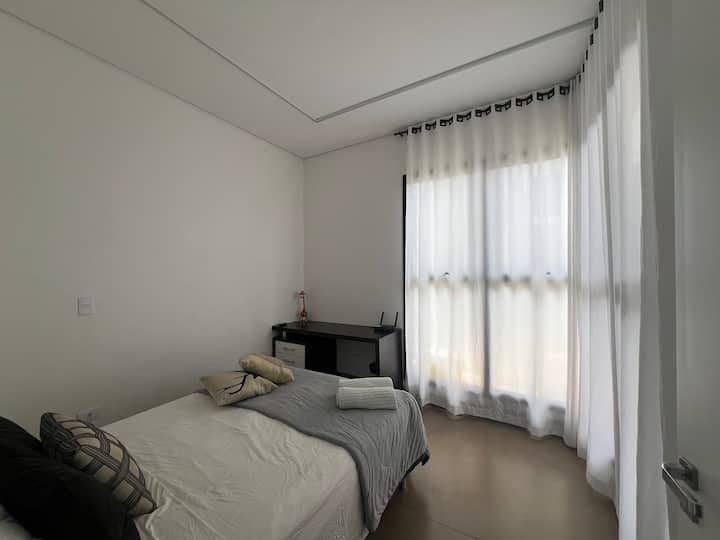Spavaća soba 1