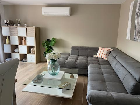 Annonce Airbnb populaire: La Palmeraie à Sainte Maxime