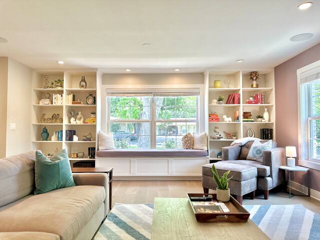 Charming Oasis | Pool & Spa | 10 min to DT/UT/Q2 gallery image 2