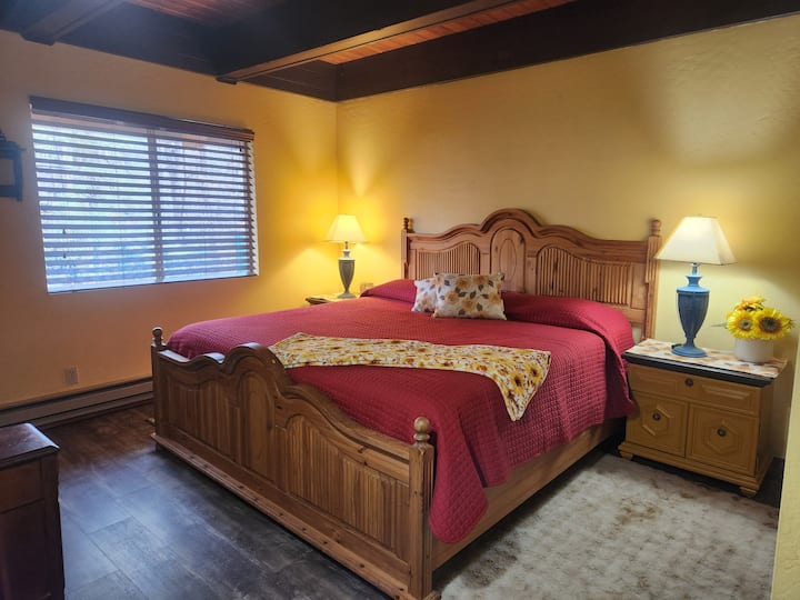 საძინებელი 1