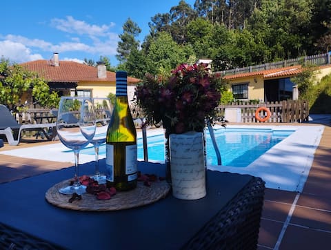 Pontevedra Rural House with pool, Vigo estuary