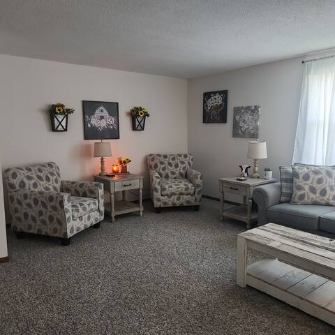 Harvest Haven Sunflower Serenity Peaceful & Quiet
