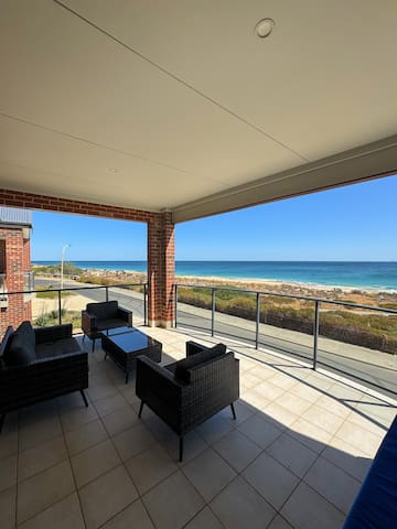 Bunbury Beach House gallery image 5