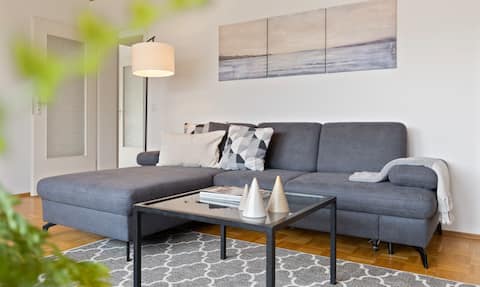 Spacious living - 104 sqm with balcony