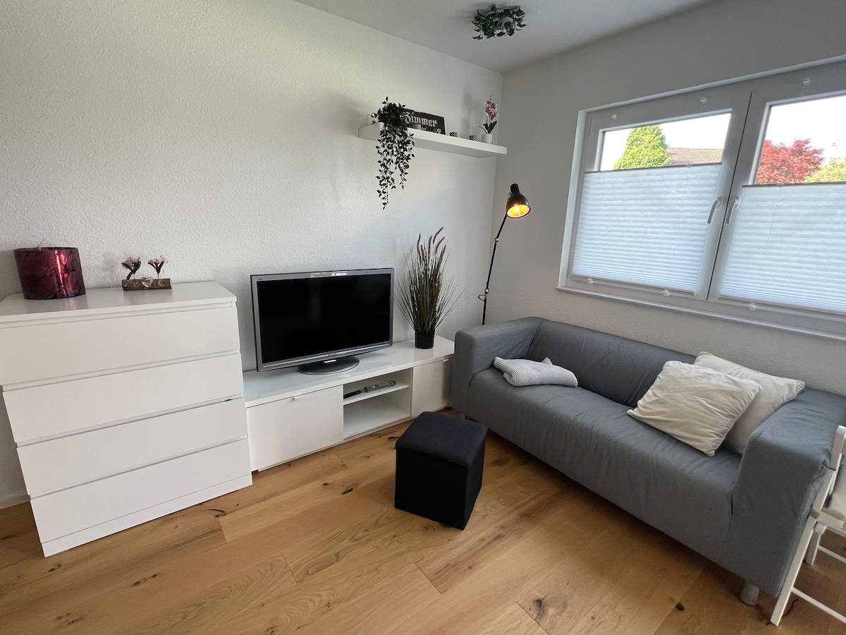 Top Airbnb: 1-room apartment + terrace in Kressbronn Am Bodensee