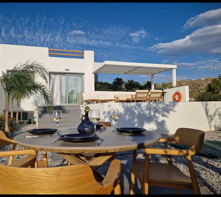 Zoe, Cycladic House With Pool - Naxos, Greece