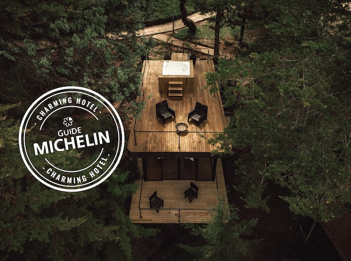 Cabin Under Pinetree Forest - Lake View & Hottub - Peñol