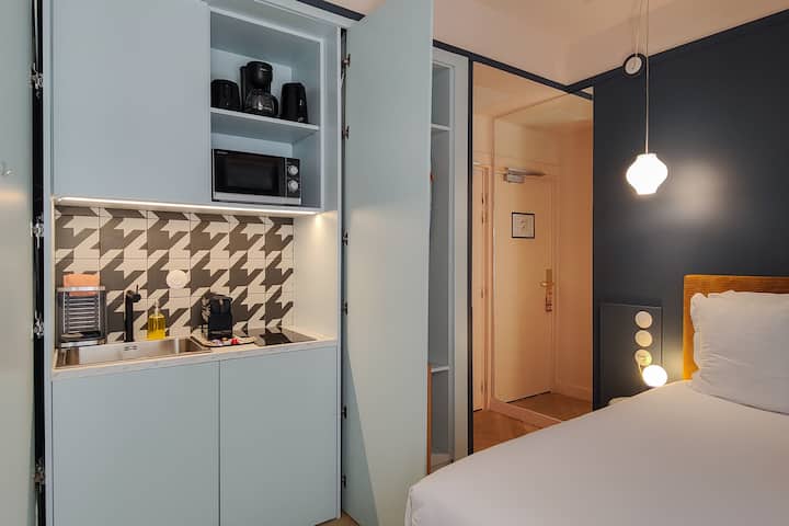 Petit Studio En Centre-ville - Nice