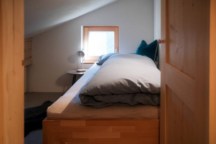 საძინებელი 3