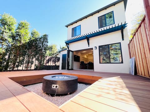 Newly Built Private Guesthouse, Silicon Valley