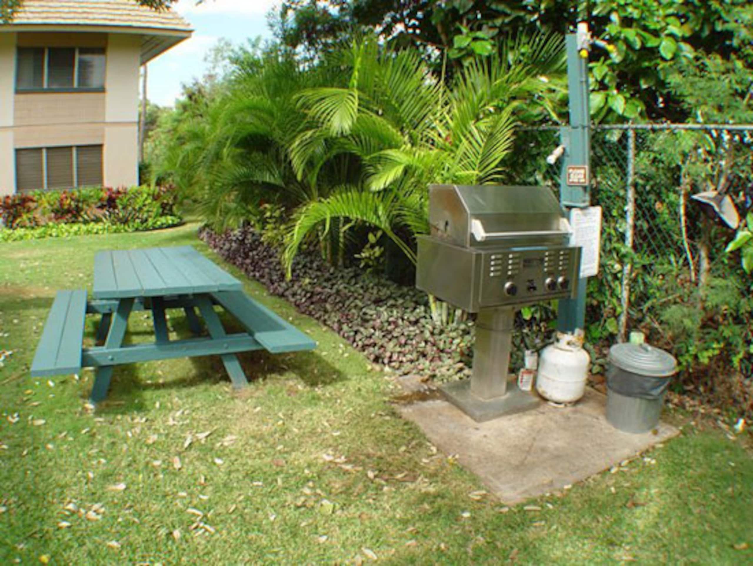 Condo in Kihei · ★4.93 · 1 bedroom · 2 beds · 1 private bath - Image 19