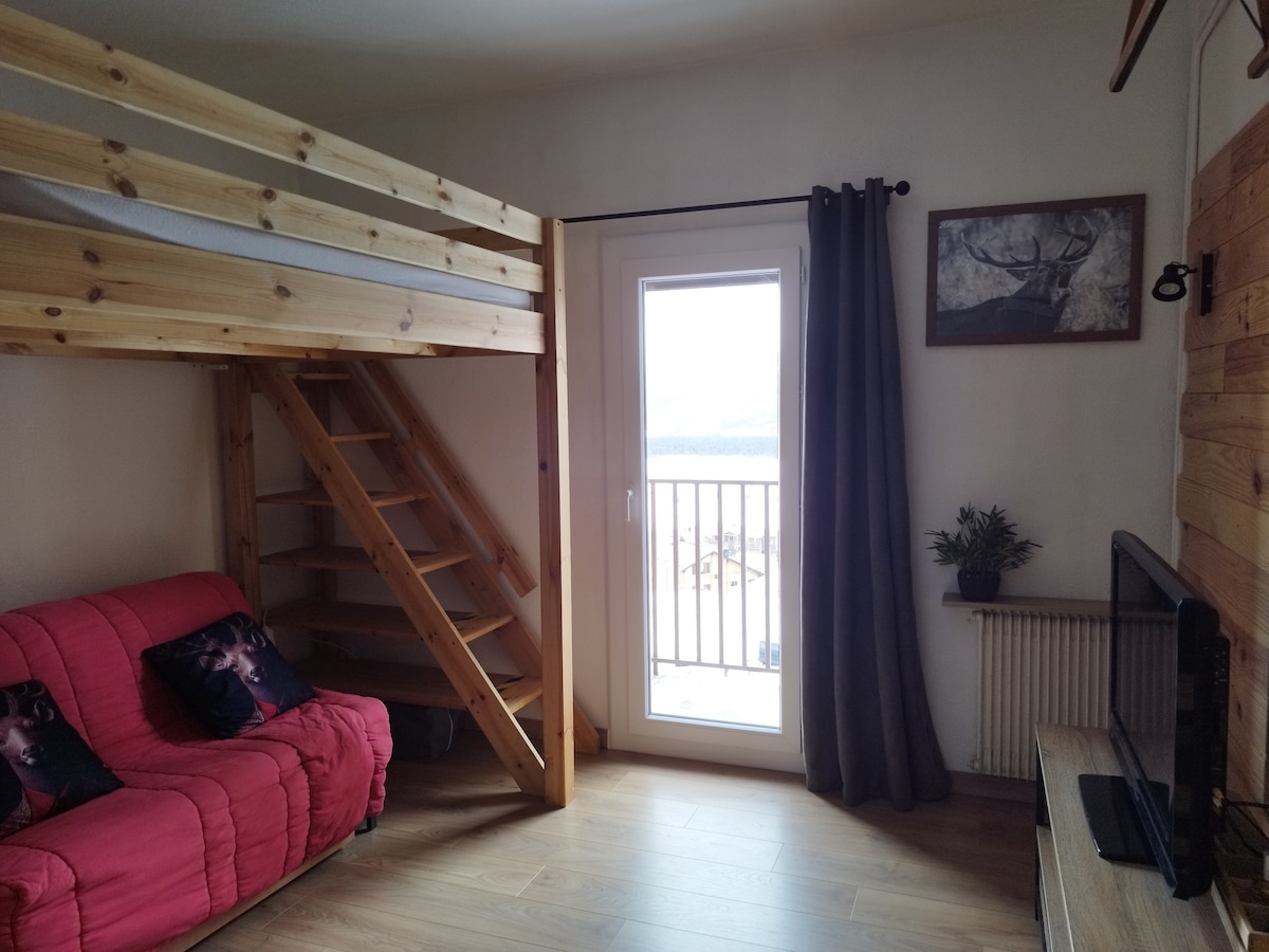 Propriété Airbnb réussie: Studio with balcony in Les Angles à Les Angles