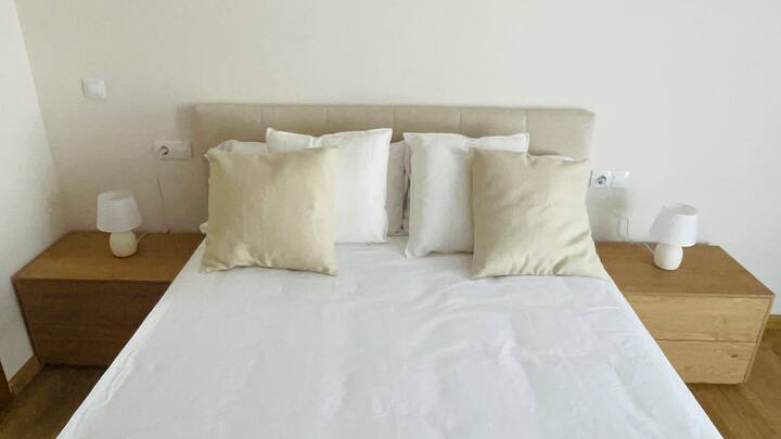 غرفة النوم 1