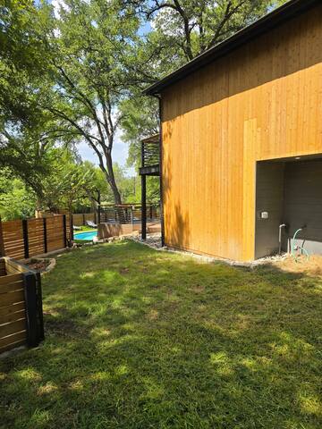 The Spring House. 4 bed 3 bath gallery image 4