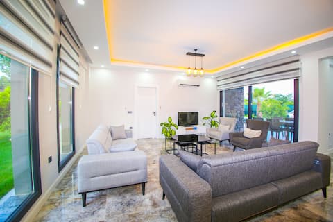 Top performing Airbnb: Aegean Villas 1 in Köyceğiz