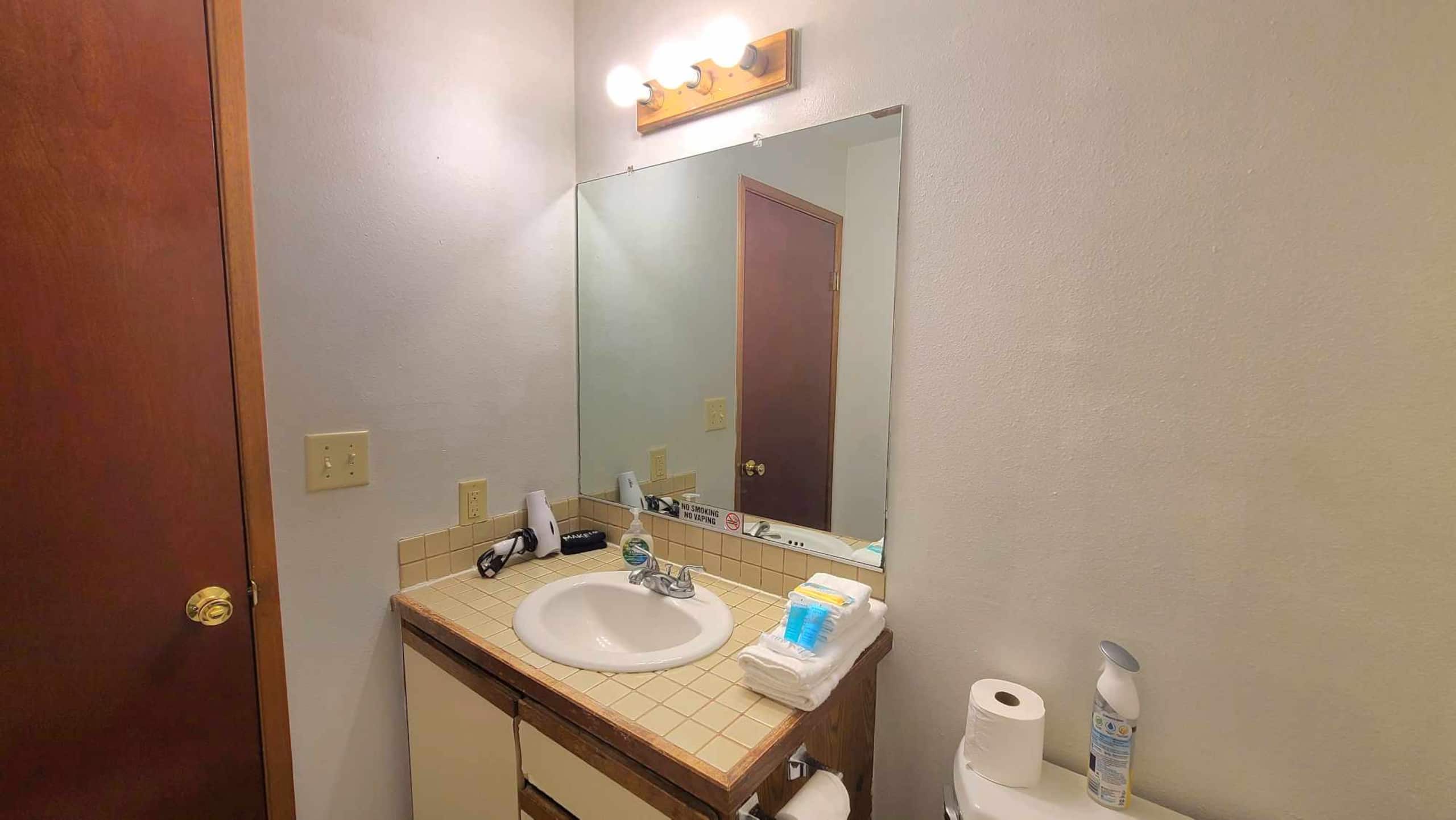 Home in Kailua-Kona · ★4.91 · 1 bedroom · 1 bed · 1 private bath - Image 11