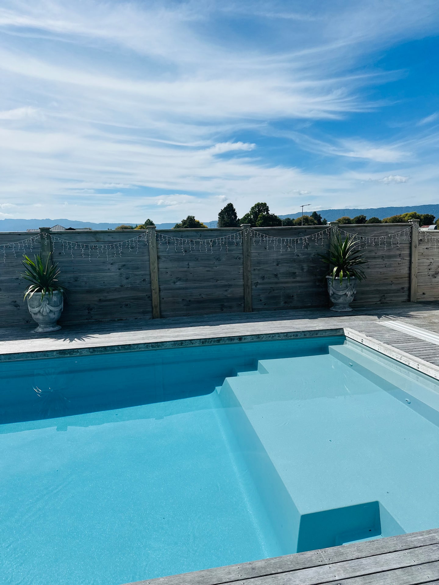 Luxury Poolside Studio Near Hobbiton 5