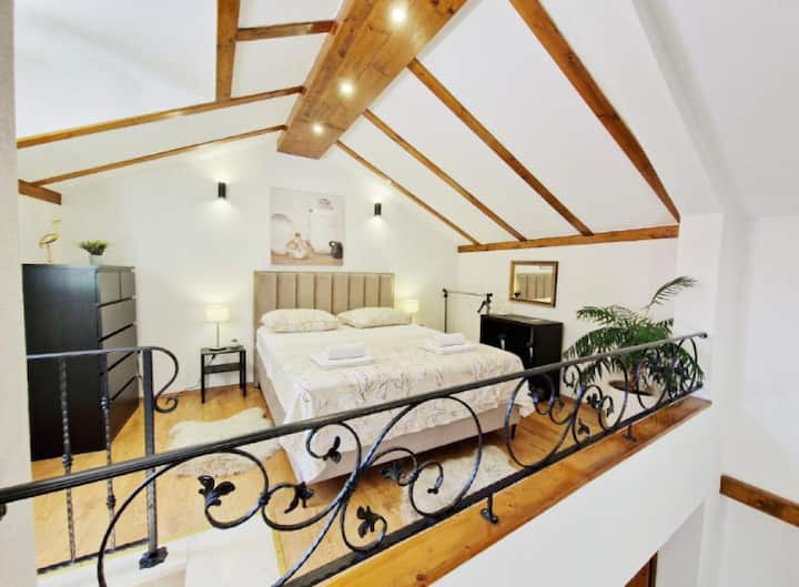 Beautiful Apartment "Cicibela" Near Bačvice Beach - Split