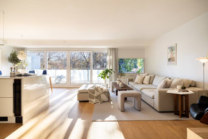 Central and newly renovated apartment