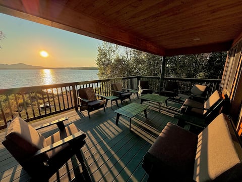 Big Wood Beachfront 4BR|Private Beach|Chef Kitchen