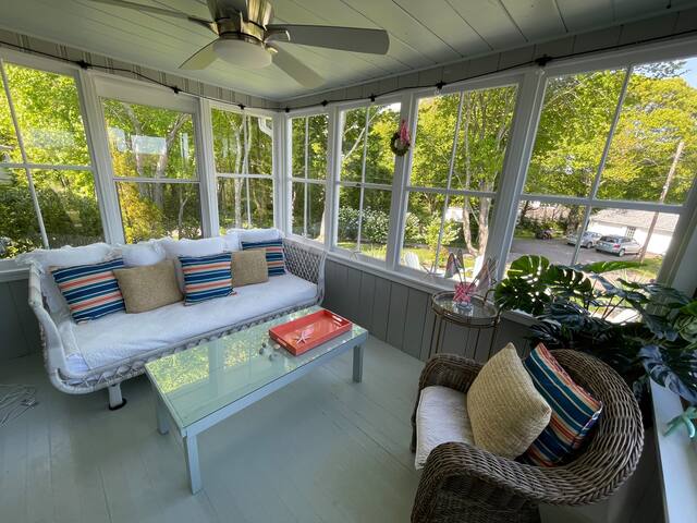 Grey house gallery image 5