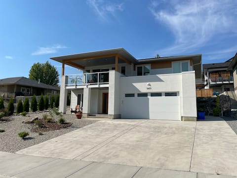 Sweet suite in Salmon Arm