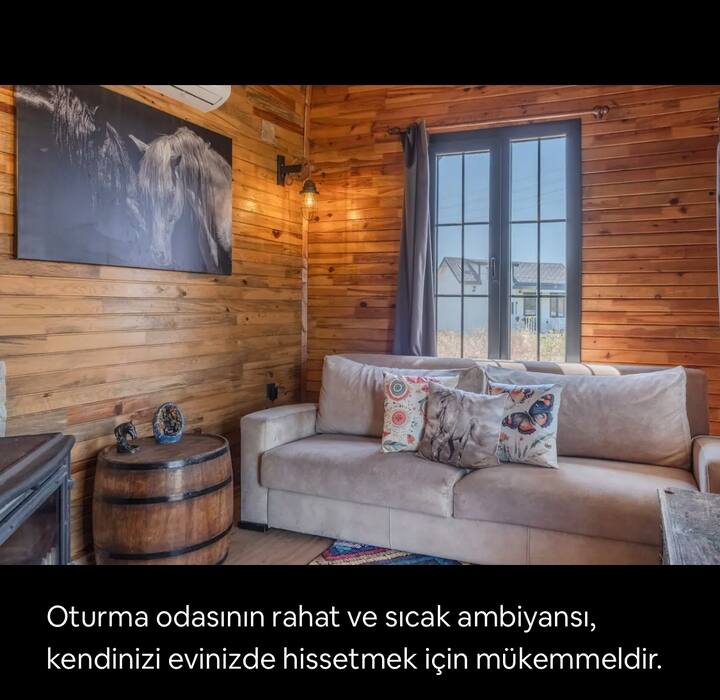 White Tiny House/ Havuz/Şömine /TV/wi-fi/netflix