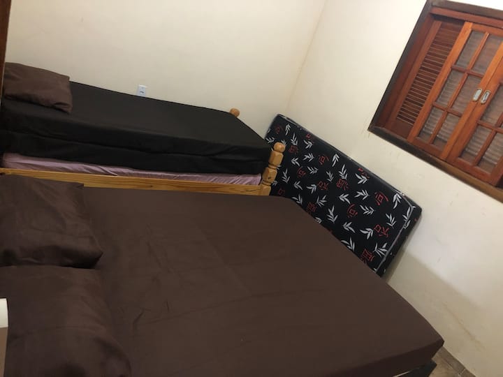 غرفة النوم 2