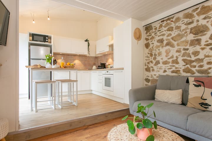 Anatole - Maison De Ville Avec Cour Privée - Mouilleron-le-Captif