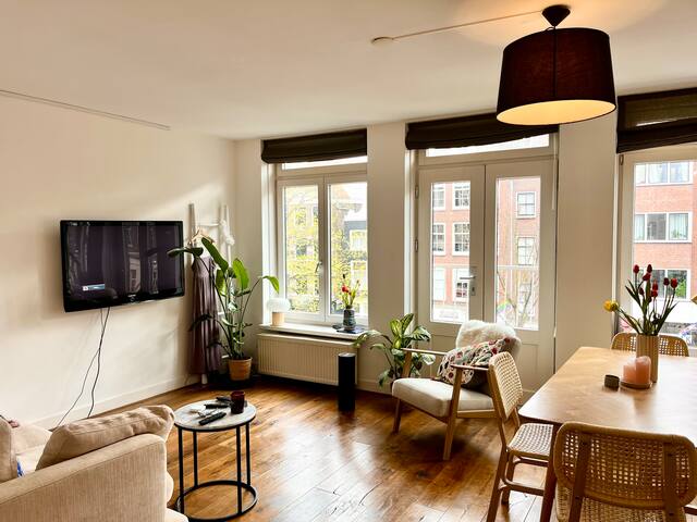 Sunny Jordaan – 2 Bedroom and Balcony gallery image 4