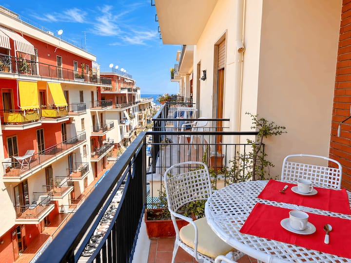 From Sorrento With Love - Sorrente