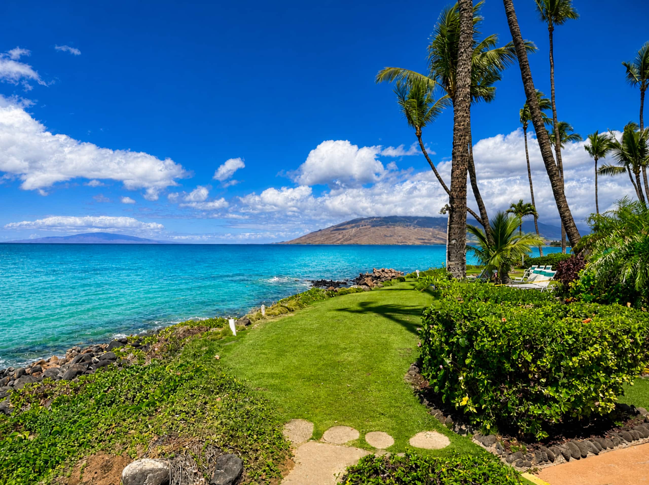 Condo in Kihei · ★4.94 · 2 bedrooms · 2 beds · 2 baths - Image 38