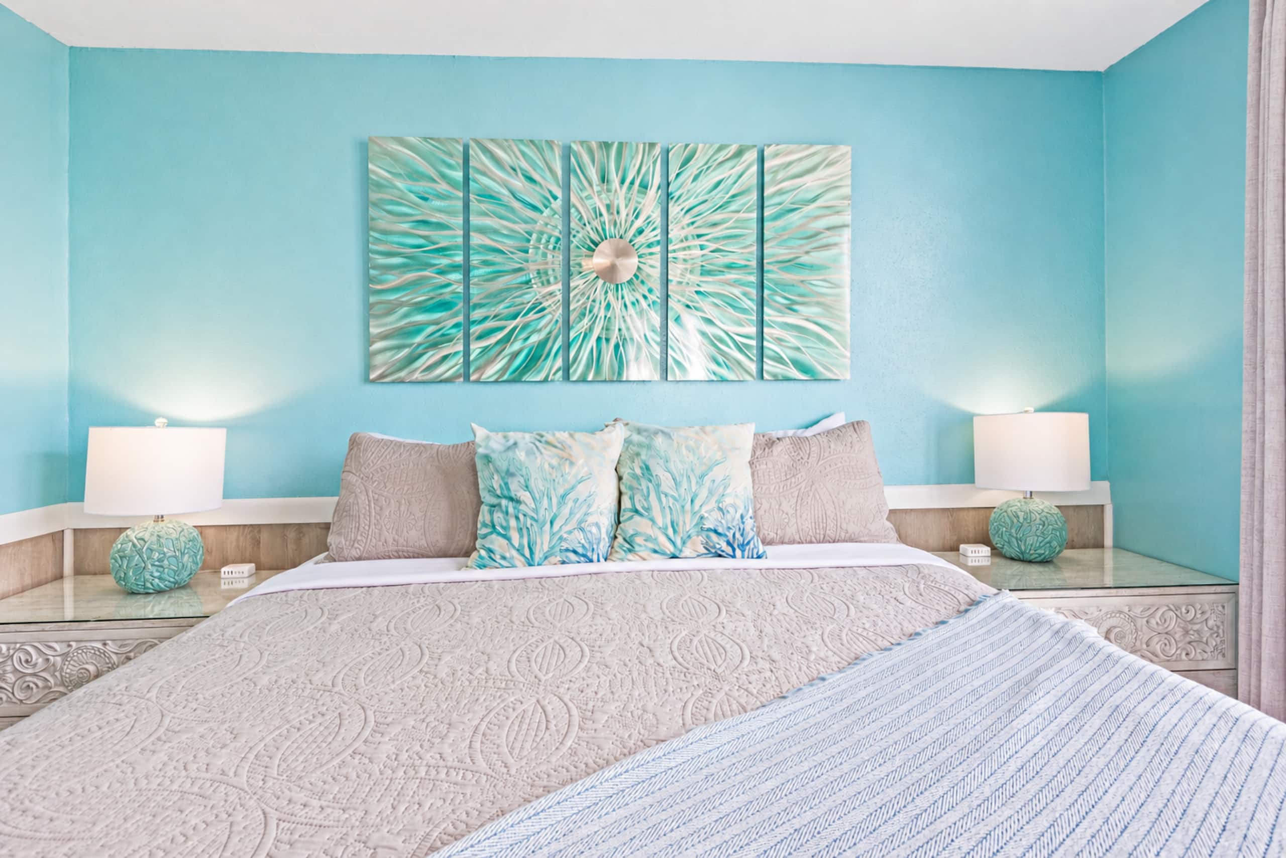 Condo in Kihei · ★4.94 · 2 bedrooms · 2 beds · 2 baths - Image 13